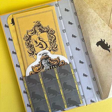 Harry Potter - a Magia Da Lufa-lufa + Brindes