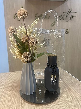 KIT DIFUSOR PRETO COM ARRANJO BEGE