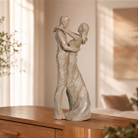 ESCULTURA DECORATIVA POLIRESINA CASAL OFFWHITE 28X10.7X8.5cm 1UN