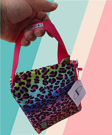 Necessaire Traditionnel Oncinha Arco-íris