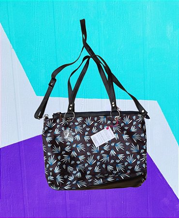 Bolsa Tote Renata Floral com fundo preto