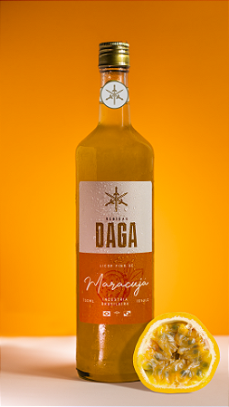 Licor Fino de Maracujá Daga - Sabor Tropical Daga 750ml