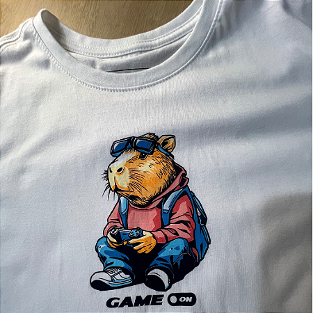 Camiseta Branca Capivara Gamer
