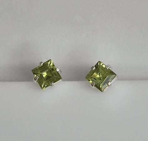 Brinco Laguna - Pedra Peridoto