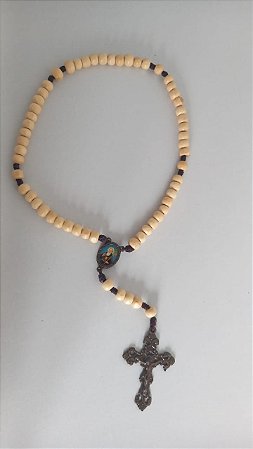 Terço de Madeira São Bento Marfim