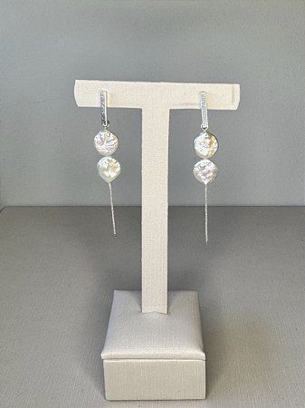 Brinco Pérolas em Fio