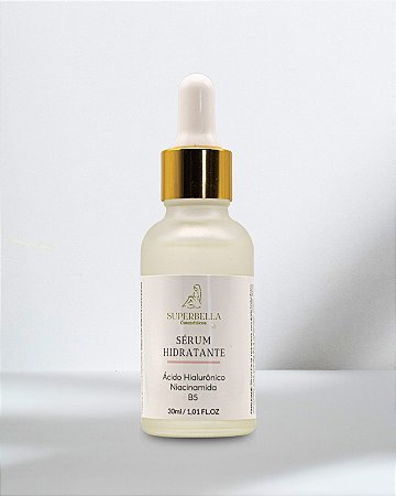 Sérum Hidratante.  Ácido Hialurônico, Niacinamida e B5. Três grandes ativos em um único sérum. Equilibra a hidratação e uniformização da pele. Auxilia na aparência dos poros dilatados, deixando a pele mais saudável e iluminada.