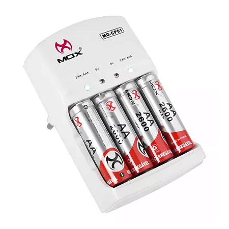 Carregador de pilha e bateria com 4 pilhas AA