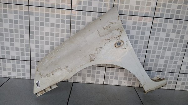 Paralama Lado Esquerdo Renault Clio 2003-2005 / Recuperado
