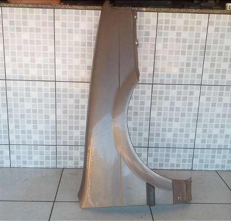 Paralama Lado Direito Vw Santana1996 1997/Recuperado