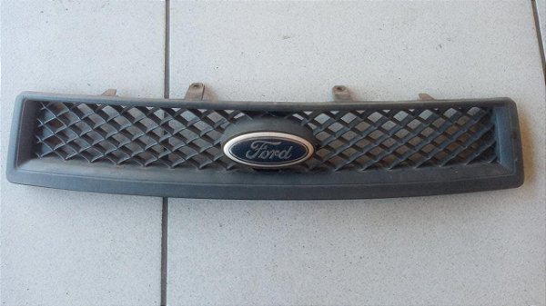 Grade Parachoque Ford Fiesta 2008 -2009