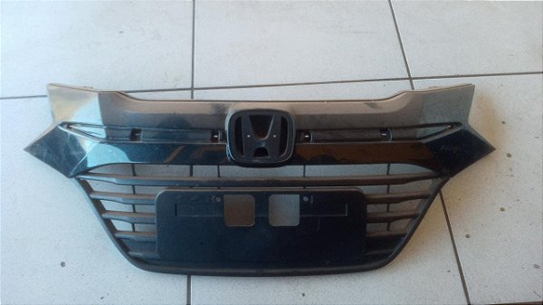Grade Parachoque Honda Hrv  2016 -2018 /Preto brilhante