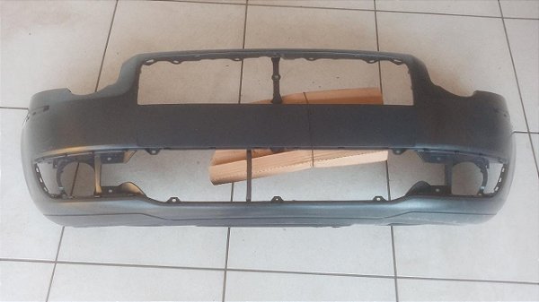 Parachoque Dianteiro  Fiat Siena 2010 - 2012 /Paralelo