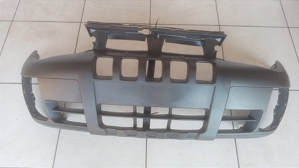 Parachoque Dianteiro Fiat Strada 2005-2008/Paralelo