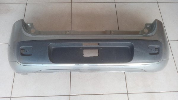 Parachoque traseiro Fiat Uno 2010-2016/ Recuperado