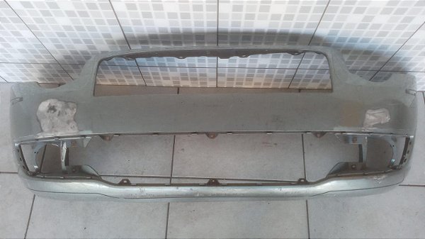 Parachoque Dianteiro Fiat Palio 2010-2012
