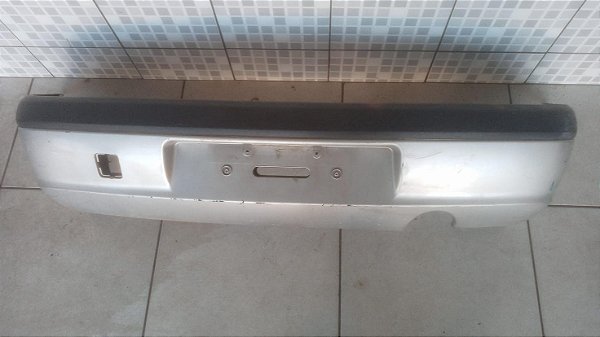 Parachoque traseiro Ford Fiesta 1995-1999
