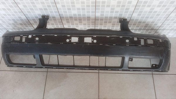 Parachoque Dianteiro Volkswagen Golf 1999-2006