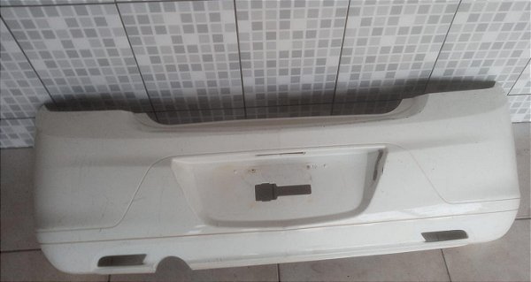 Parachoque Traseiro Chevrolet Onix  2013 - 2015/ Recuperado