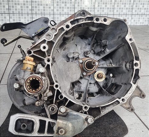 Caixa Câmbio Manual Peugeot 206 1.0 2001 -2002 9639334380