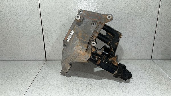 Suporte Do Ar Condicionado Gm Montana 1.4  2013 2014