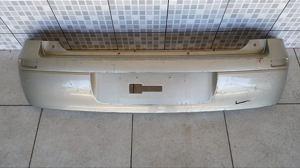 Parachoque traseiro Chevrolet Corsa Hatch 2006 2014