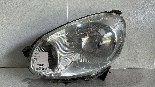 Farol Esquerdo Nissan March  2011 a 2013