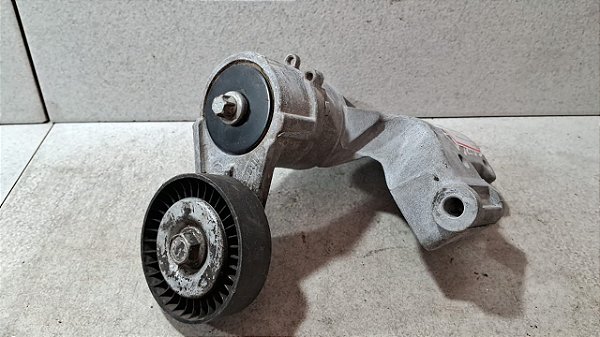 Suporte Alternador GM Corsa Montana   2003 a 2012