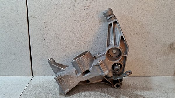 Suporte Alternador c/ ar condicionado VW Gol 1996 a 2012