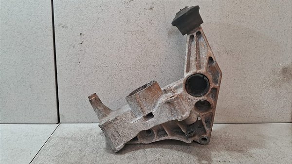 Suporte Alternador c/ ar condicionado Vw Gol 1996 a 2012
