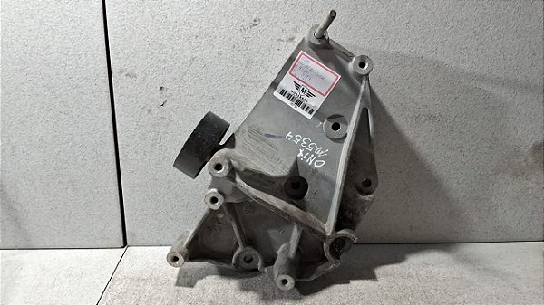 Suporte Compressor Ar Condicionado GM Onix 2017 a 2020