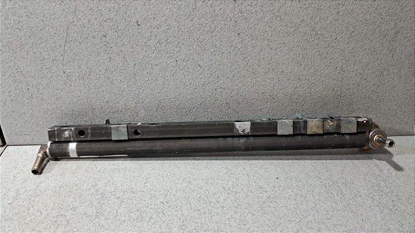 Flauta Bico Injetor GM Vectra GL 1997 a 2005 2.2 Cod98245316