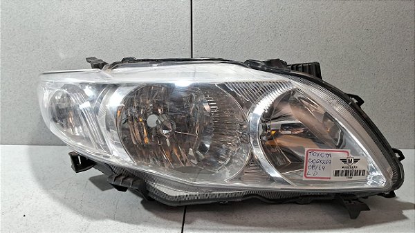 Farol Lado Direito Toyota Corolla 2008 a 2014 (Paralelo)