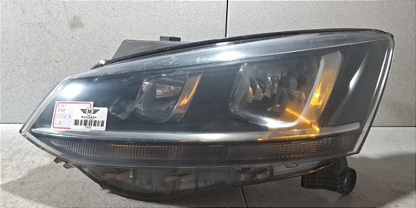 Farol Lado Esquerdo  VW Fox 2015 a 2017  (Recuperado)