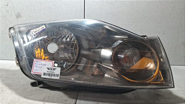 Farol Lado Direito  Ford Ecosport 2008 a 2012(Máscara Negra)