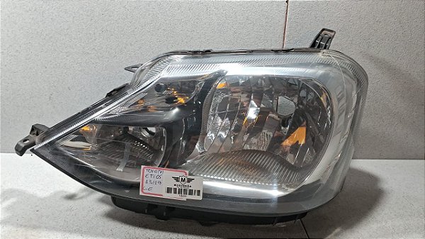 FarolLado Esquerdo Toyota Etios 2013 a 2019