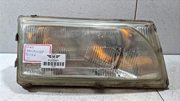 Farol Lado Direito  Ford Versailles 1991 a 1997  (Arteb)