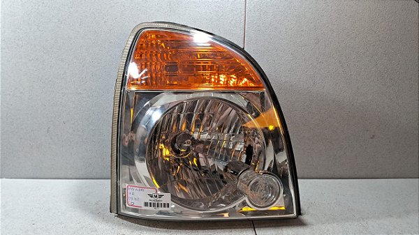 Farol Lado Direito Hyundai HR 2007 a 2013(Paralelo)