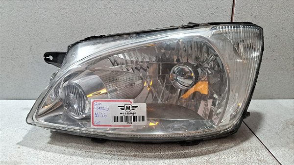Farol Lado Esquerdo  GM Classic - 2011 a 2016  (Paralelo)