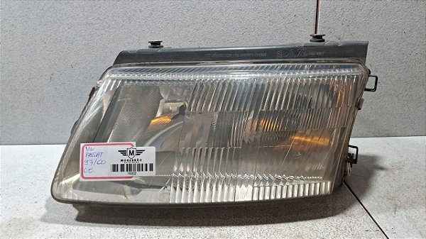 Farol Lado Esquerdo VW Passat - 1997 a 2000 (Hella)
