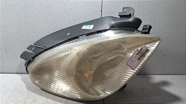 Farol Lado Direito Citroen Xsara Picasso - 2000 a 2007
