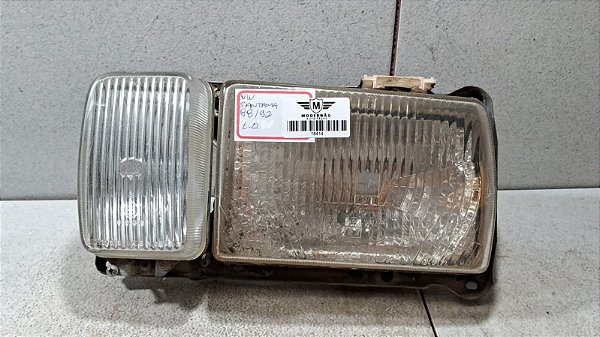 Farol Lado Direito VW Santana 1988 a 1992 (Duplo)