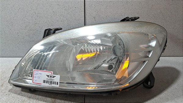 Farol Lado Esquerdo GM Celta 2006 a 2015 (Arteb)