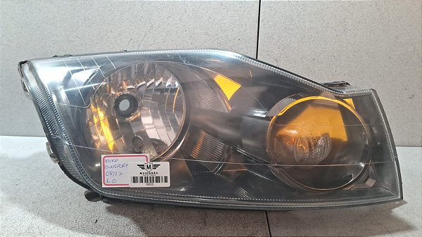 Farol Lado Direito  Ford Ecosport 2008 a 2012  Máscara Cinza