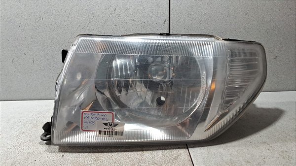 Farol Lado Esquerdo Mitsubishi Pajero TR4 2004 a 2006