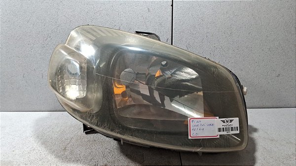 Farol Lado Direito Fiat Uno Vivace 2010 a 2014 Máscara Negra