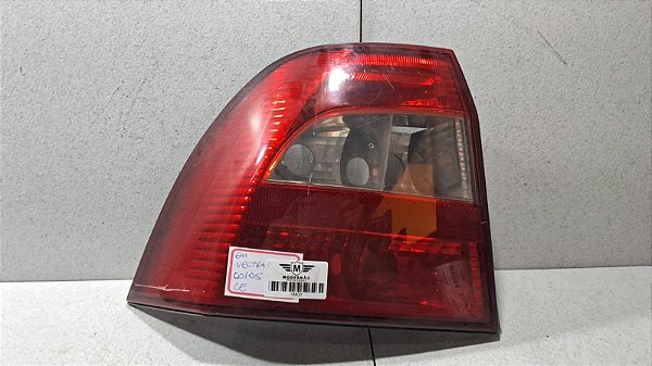 Lanterna Lado Esquerdo GM Vectra 2000 a 2005  Paralelo