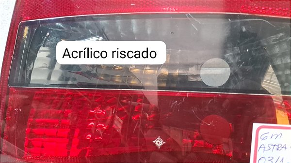 Lanterna Lado Direito GM Astra Hatch 2003 a 2012  Paralelo