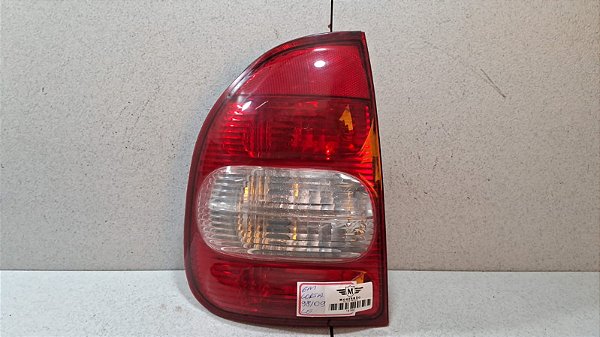 Lanterna Lado Esquerdo GM Corsa 1998 a 2009 Paralelo