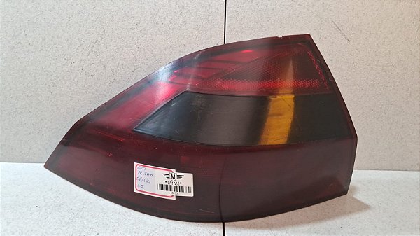 Lanterna Lado Esquerdo GM Prisma 2006 a 2012 Fume Arteb